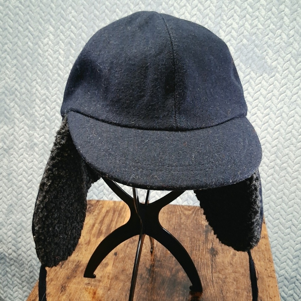 Lake of the Isles Navy Wool Blend Trapper Hat Ear Flaps Quilted Lining M/L
